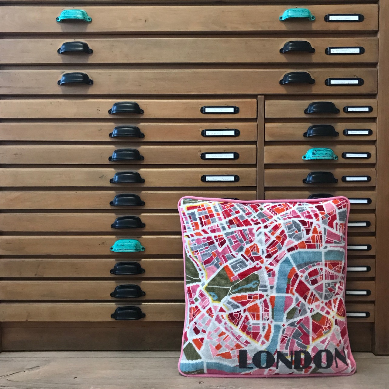 London Light needlepoint cushion – The Stitching sheep